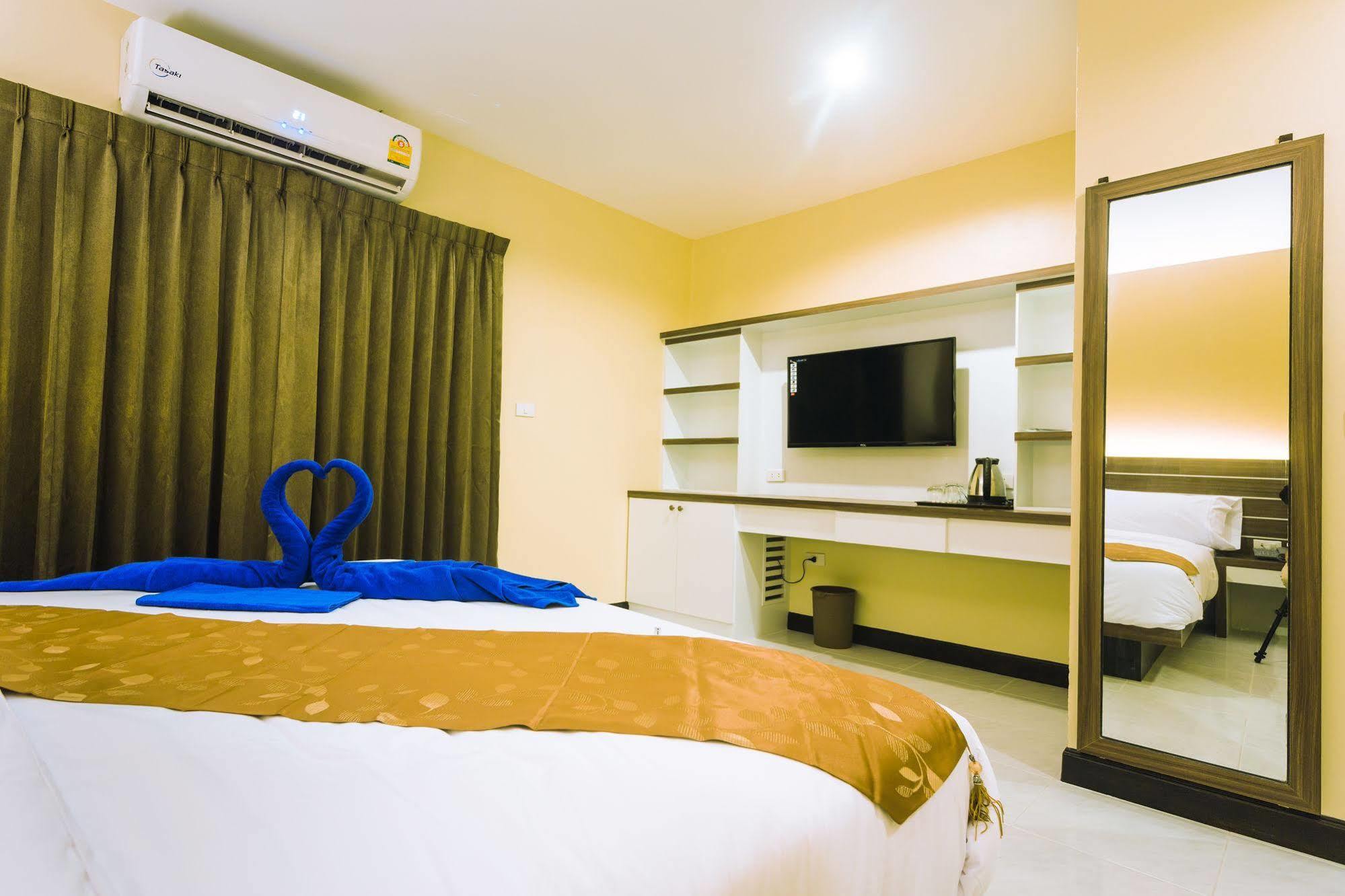 The Shades Bed And Breakfast Boutique Hotel Patong Exterior foto